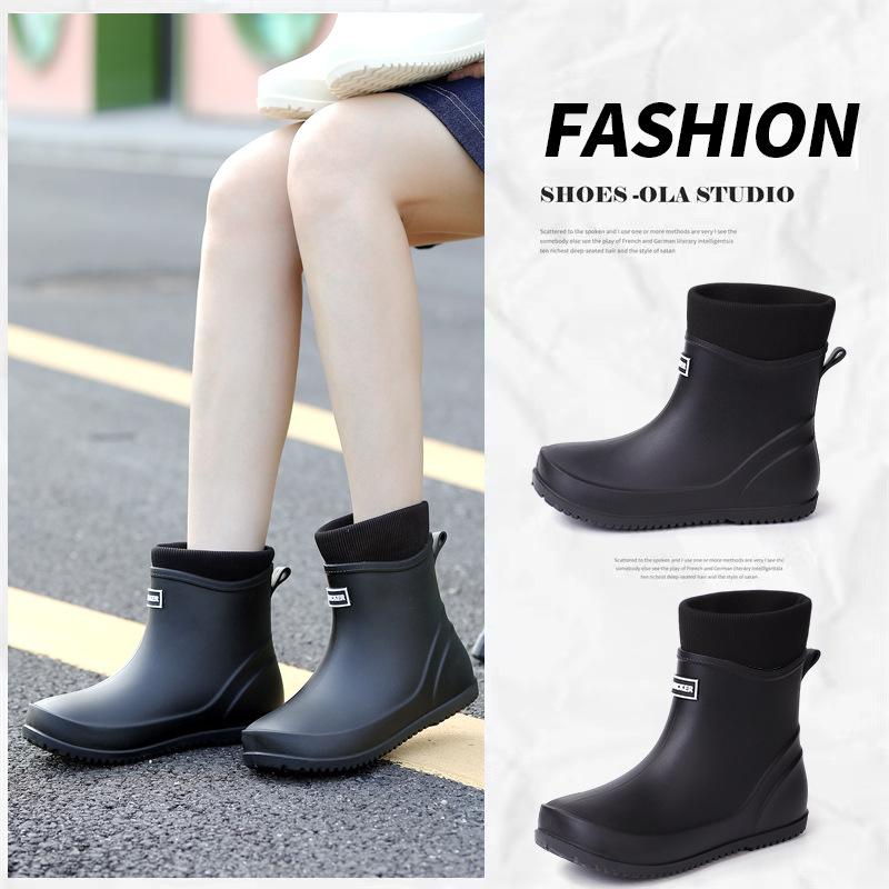 Women's Short Rain Shoes Simple Black Fashion Rain Boots Women's Wading Shoes Non-slip Versatile Rubber Shoes Warm Short Boots