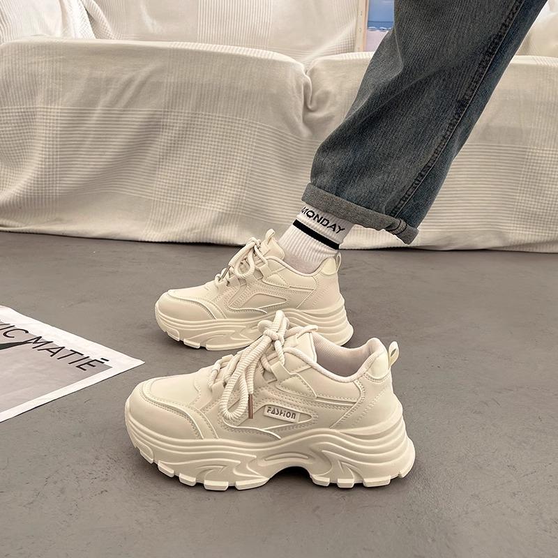 Thick-soled New 2024 Velvet Autumn and Winter Feet Increase Dad Shoes Women's Versatile Small Hong Kong Style Casual Sports Shoes