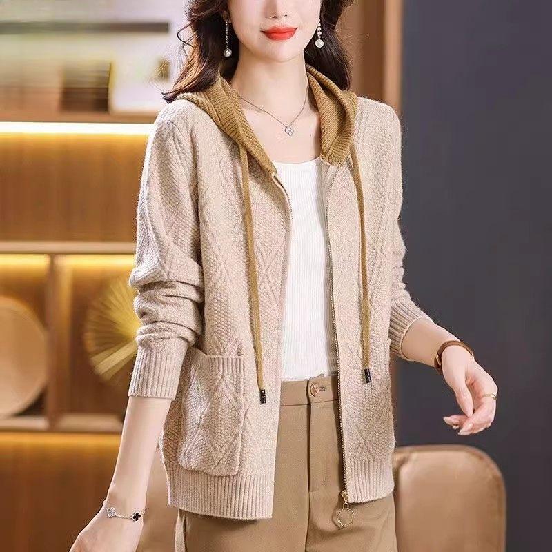 Women's Sweater Knitted Cardigan Stylish Color Blocked Short Hooded Sweater Zipper Sweater Jacket