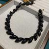 Medieval Dripping Oil, Black Leaf Necklace, Fashionable Retro Collarbone Chain, Personalized Light Luxury, High-end Decoration for Women